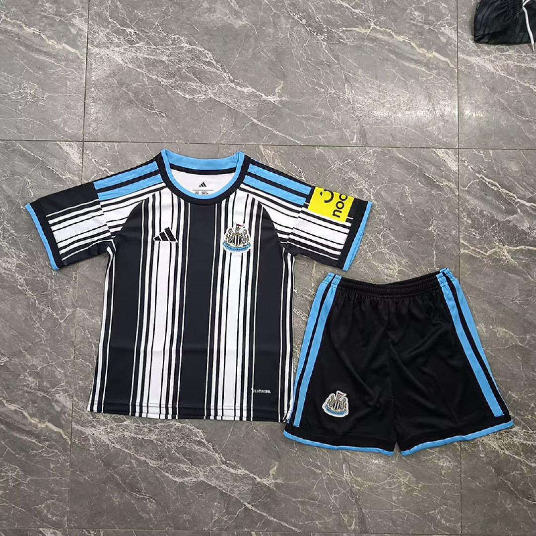 Newcastle United Home Kids Kit 26/27