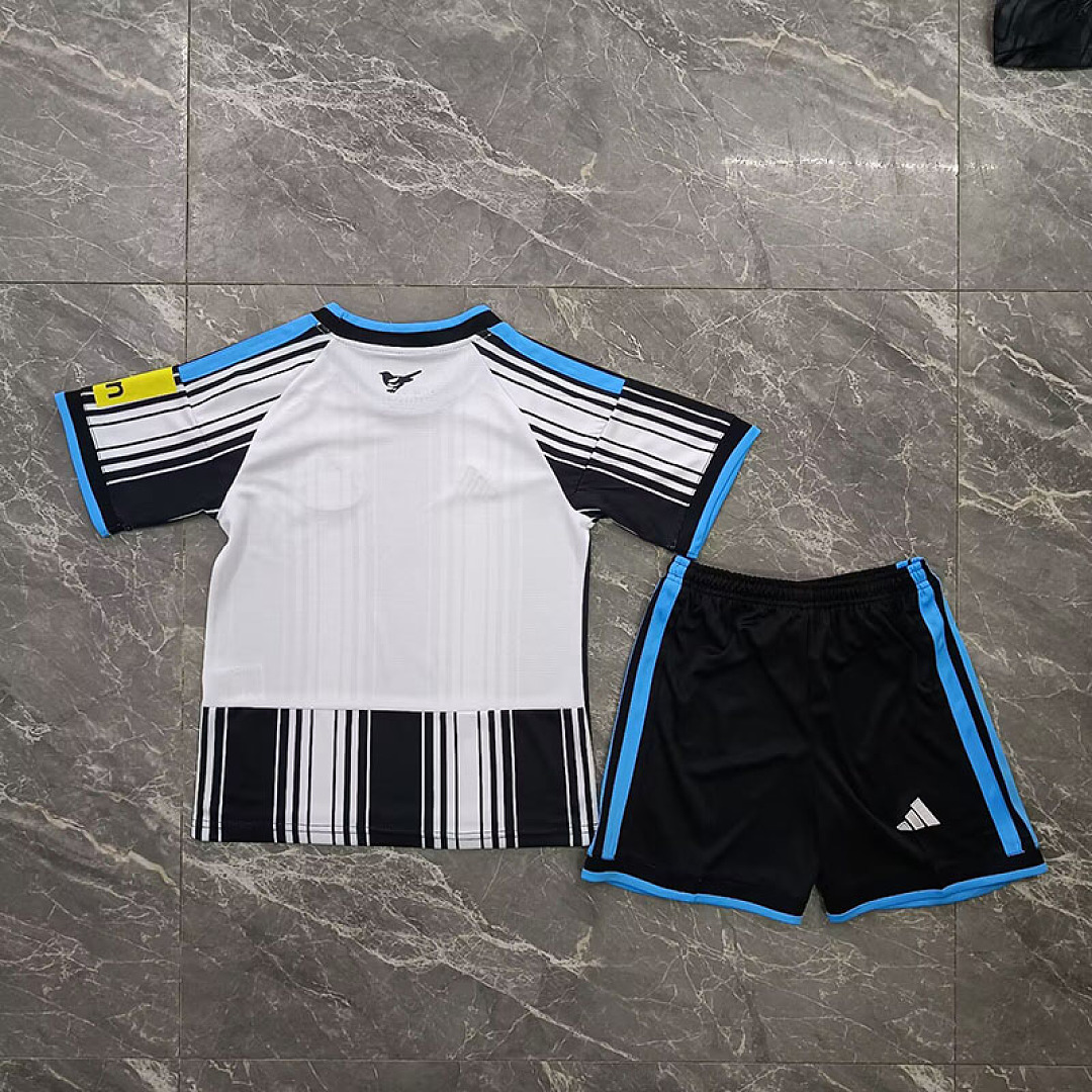 Newcastle United Home Kids Kit 26/27