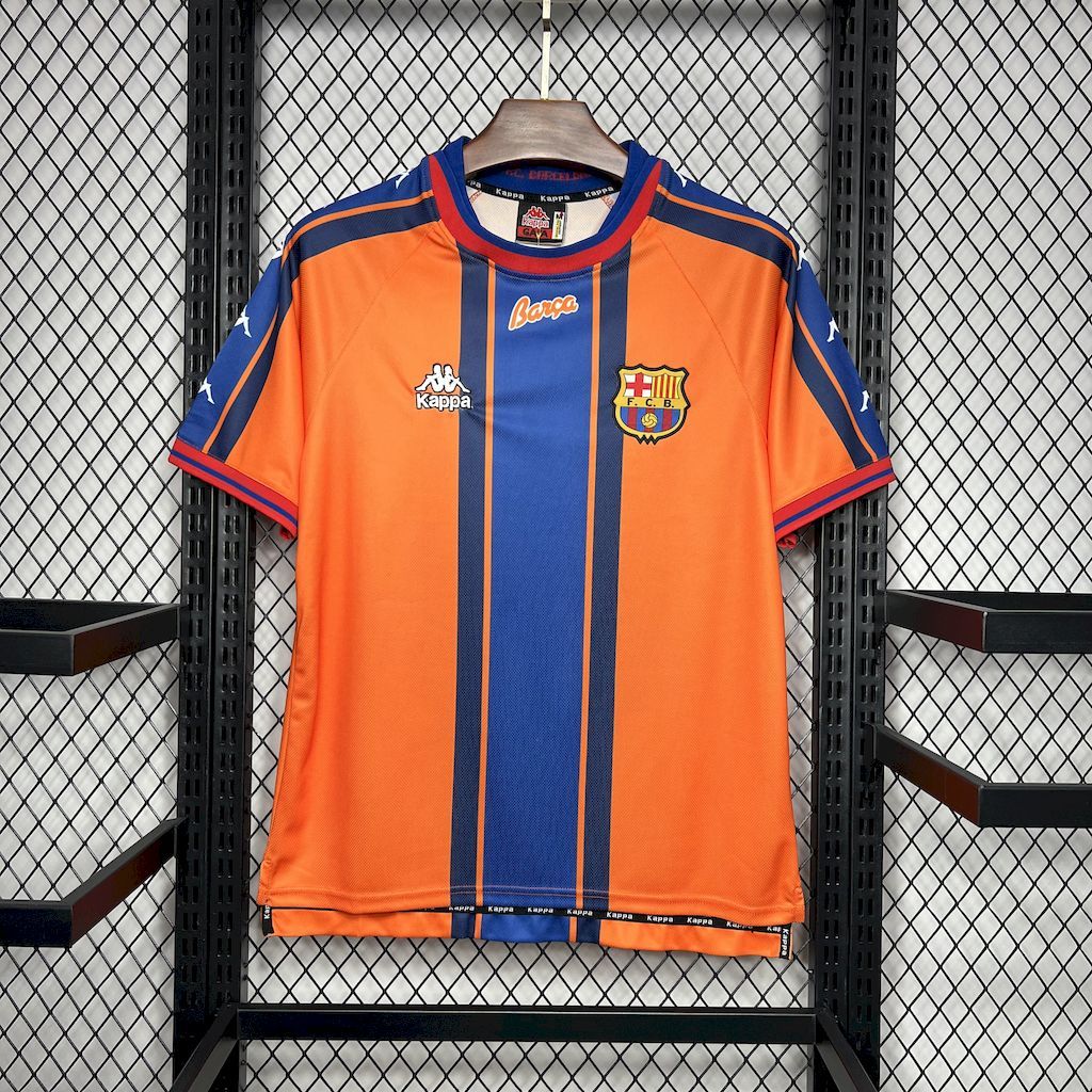 Barcelona 97/98 Away