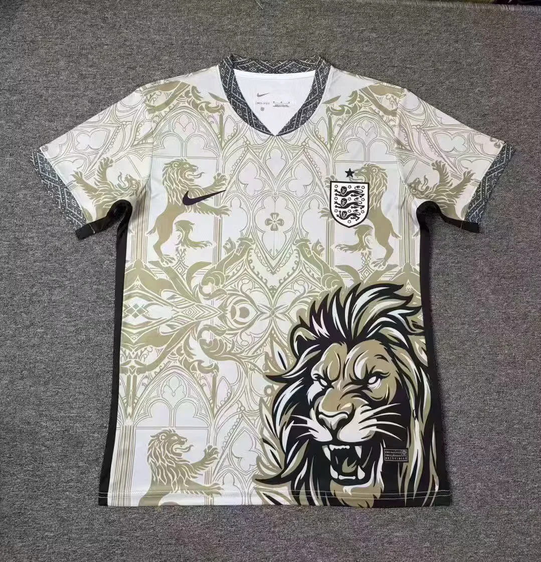 England Special Edition โ "Gilded Lion" Gothic Print