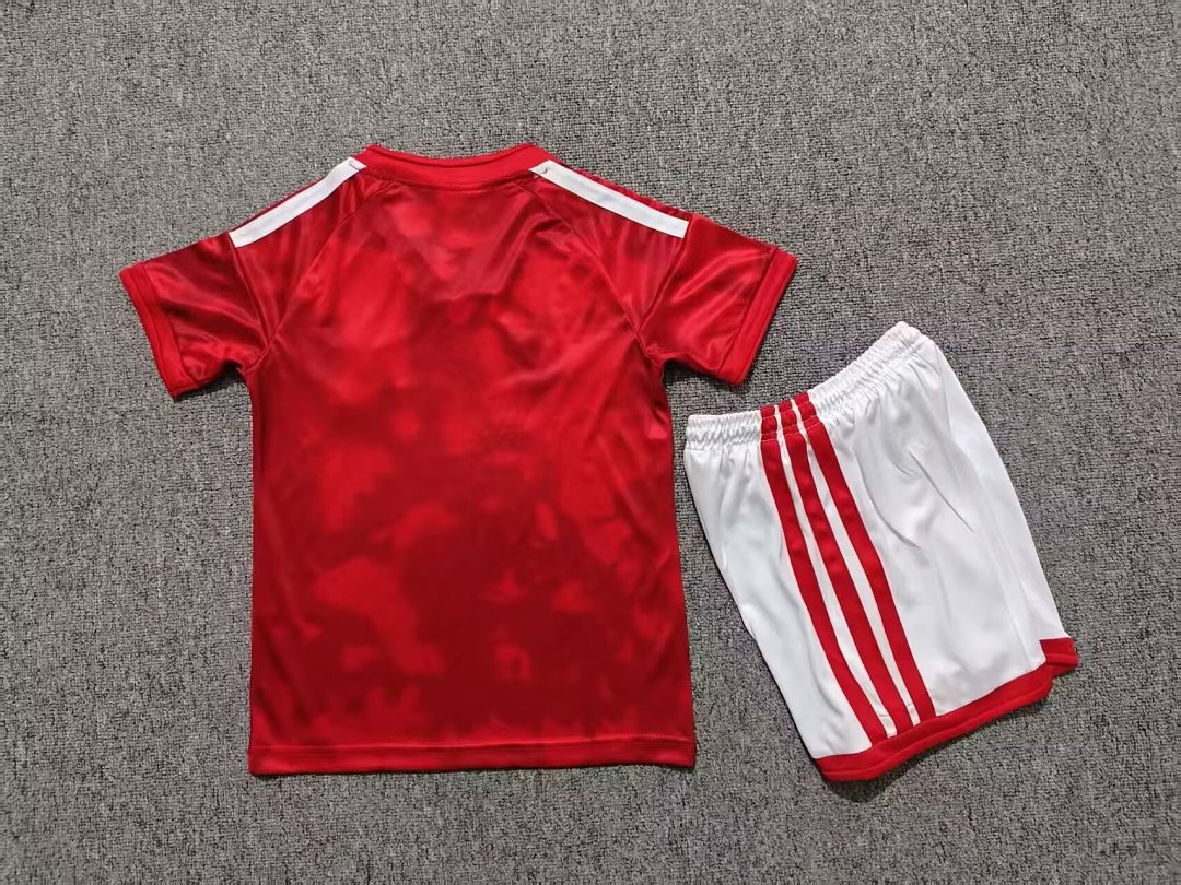 Nottingham Forest Home Kids Kit 26/27